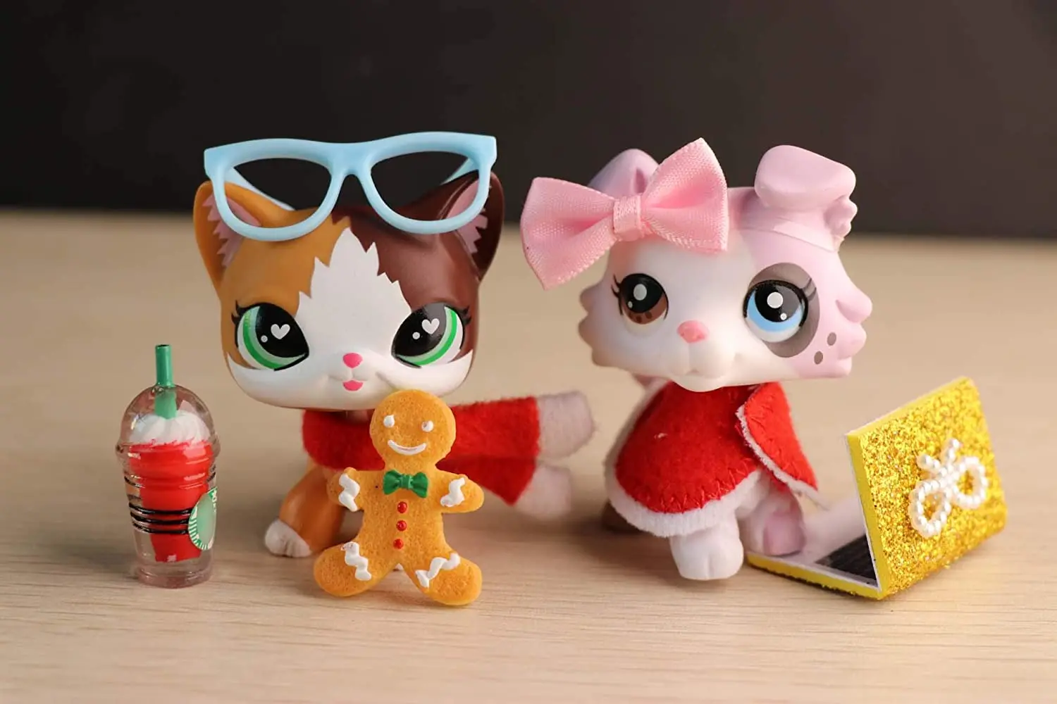Разные глаза для кошек и мороженого колли от Pet Shop под заказ с аксессуарами
