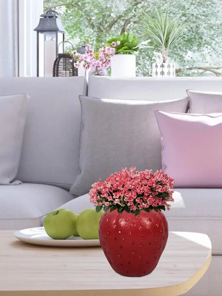 Милая настольная ваза ручной работы с клубничным декором уникальный женский