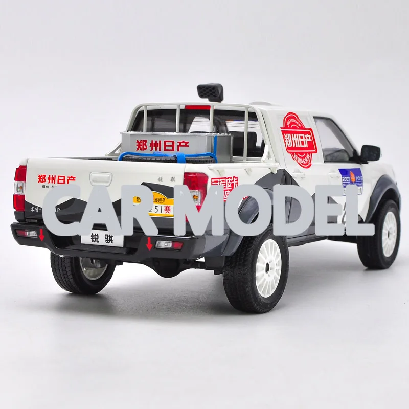 Игрушечный автомобиль zhengzhou из 1:18 сплава игрушечный автомобиль-пикап модель