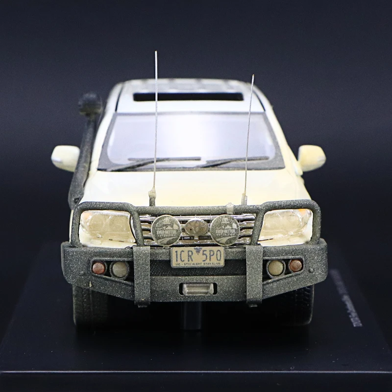 1/43 Масштаб литья под давлением Смола накладной Prado Land Cruiser модель автомобиля