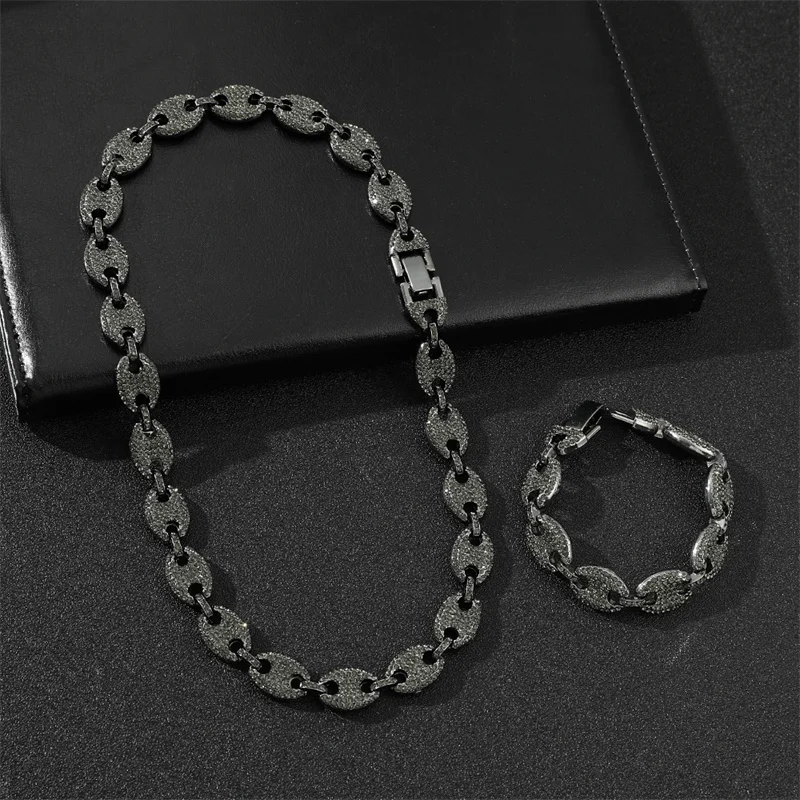 

Black 18MM Coffee Bean Full Miami Curb Cuban Chain Necklace Charm Alloy Iced Out Chain Necklaces For Men Rock Hip Hop Jewelry