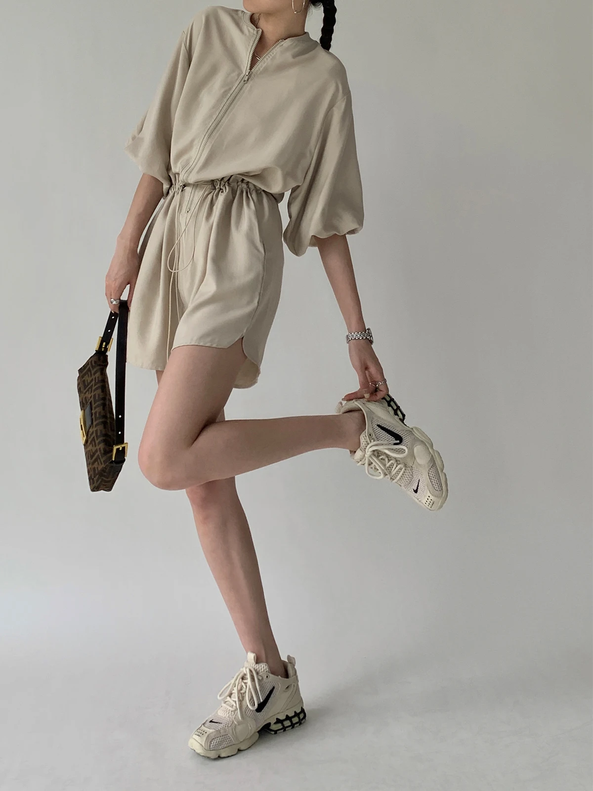 

HESAPP Half zipper puff sleeve jumpsuit women's salopettes summer thin fashion tooling drawstring waist wide-leg shorts jumpsuit