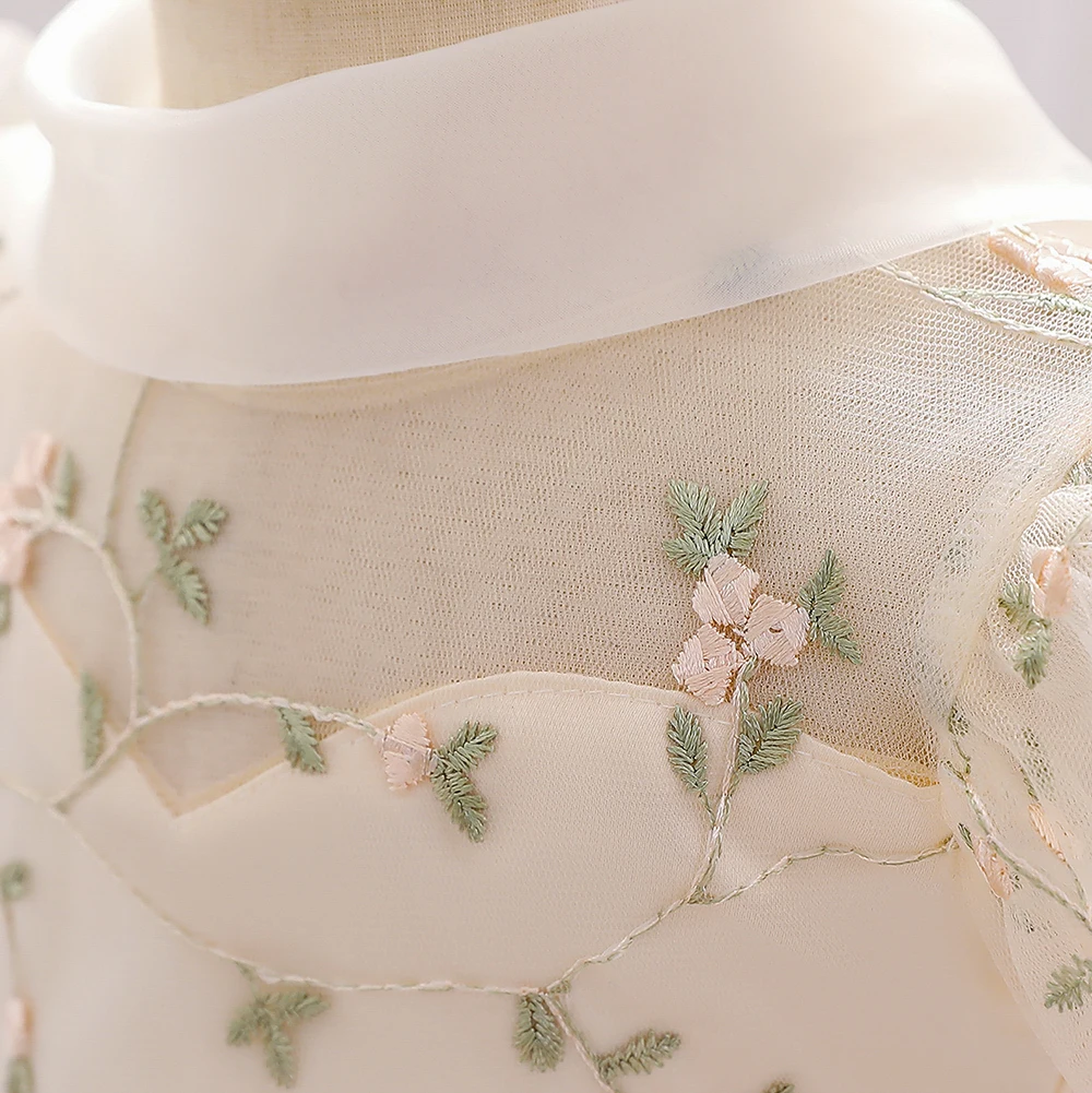 

Infant Bow 1st birthday Baby Dress Costumes Flower Embroidery Princess Party Wedding Dress For Baby White First Communion Dress