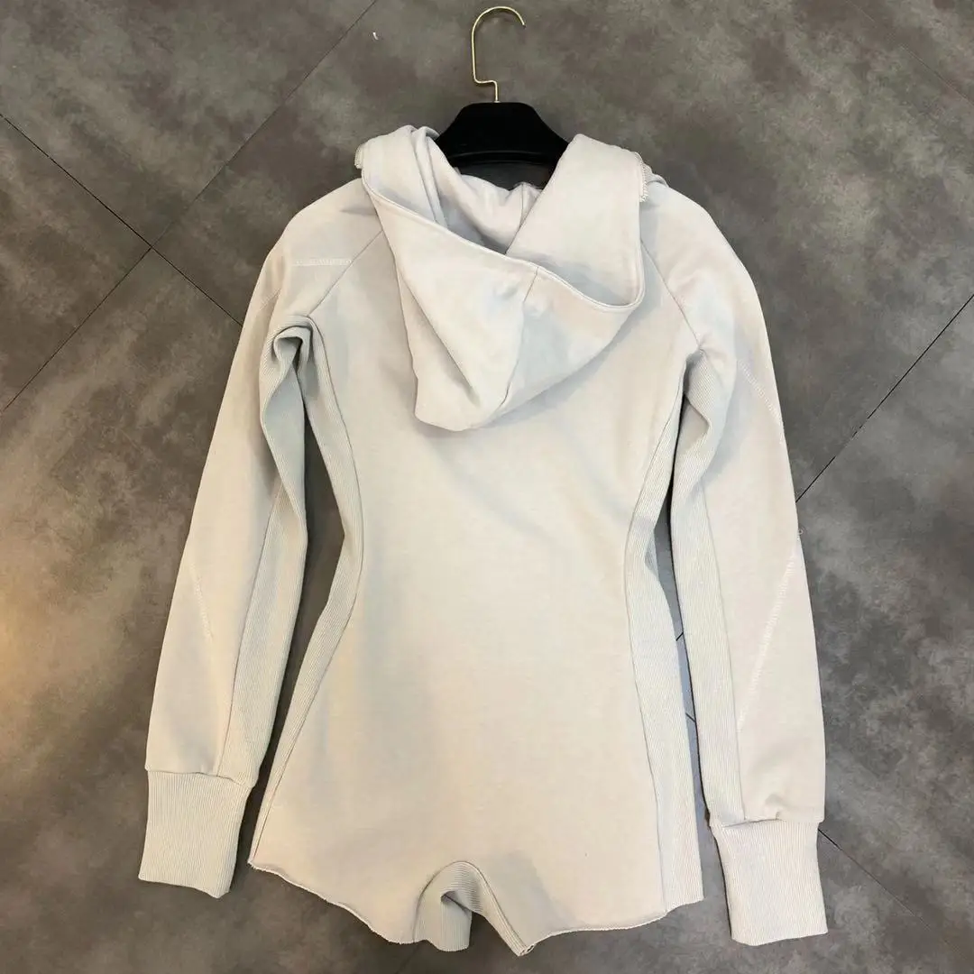 

2020 Autumn New Arrivals Long Sleeve Hooded Zipper Decoration Slim Playsuits Women Romper Streetwear C060