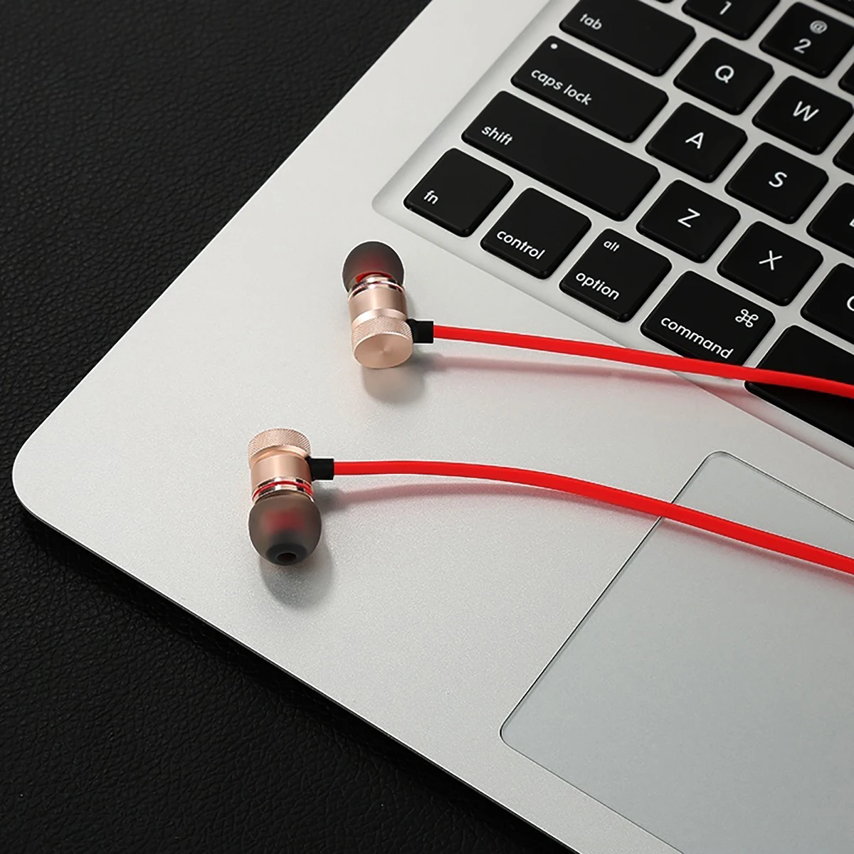 Bluetooth гарнитура беспроводная Магнитная стерео Спортивная портативная в уши с