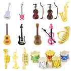 Мини-гитара миниатюры для кукольного домика, 15 стилей, милый Сказочный Садовый Гном Террариум с мхом, декоративные Музыкальные инструменты