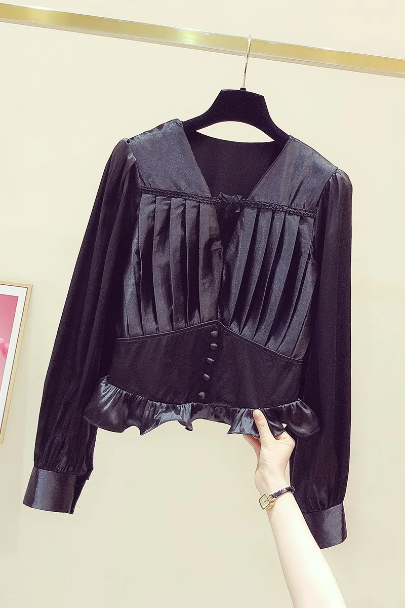 

2021 New Spring Shirts Retro Temperament Women Clothes Slimming V-neck Lantern Sleeve Satin Shirt Office Lady Short Top Feminino