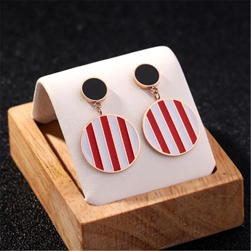 

New Fashion Rose Gold Titanium Steel Red And White Striped Round Shape Pendant Earrings For Women Party Jewelry