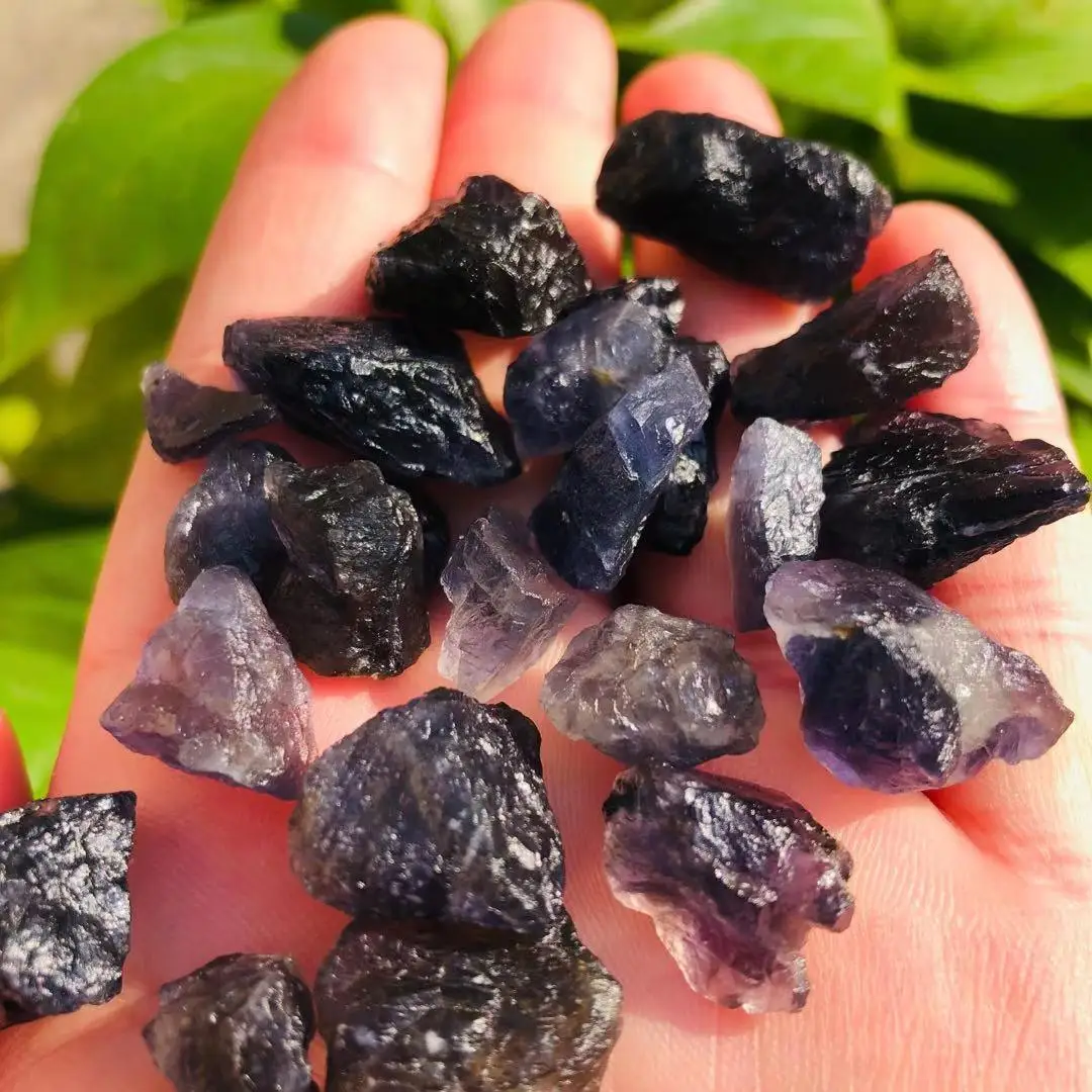 

Оптовая продажа, разбитые камни из натурального йолита, кордиеритовый кристалл, лечение гравия для украшения дома