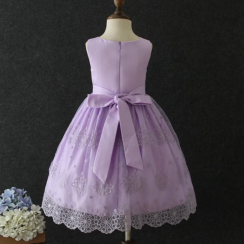 Детское кружевное платье с вышивкой без рукавов | Детская одежда и обувь