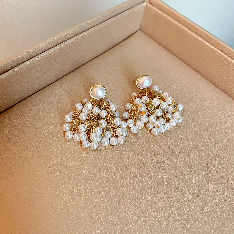 

Minar Elegant Simulation Pearl Geometric Pendant Earrings for Women Ladies Long Pearl Tassel Earrings French Accessories