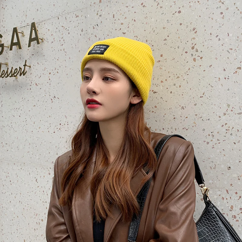 Зимние шапки для женщин 2020 Повседневные мужчин и теплые вязаные зимние модные