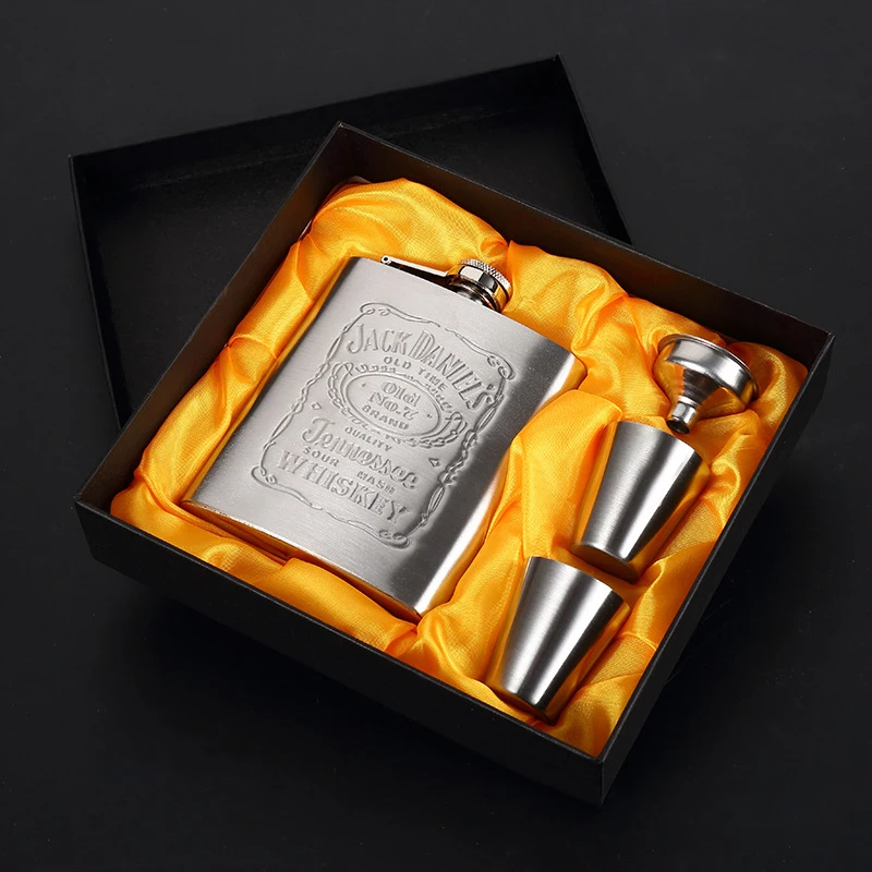 

Creative Luxury Hip Flask Personalized Flat Portable Whisky Tequila Wine Hip Flasks Bridesmaid Gift Copas De Vino Barware DF50JH