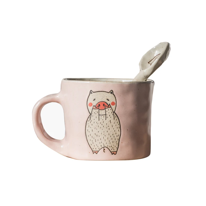 

Japanese Handmade Ceramic Mug Creative Pig Stoneware Coffee Mug Funny with Spoon Cartoon Cute Tazas De Cafe Drinkware EB5MK
