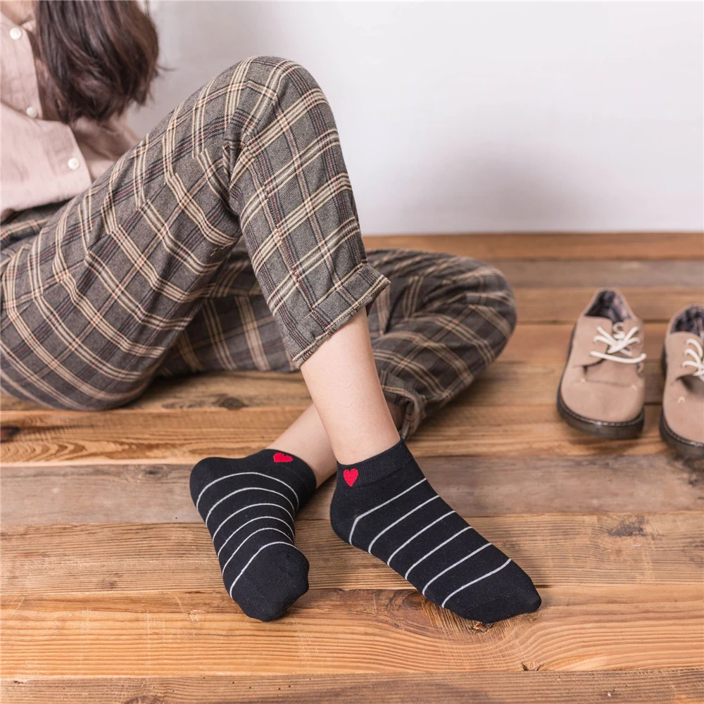 Женские полосатые носки в стиле ретро с красным сердечком Хлопковые