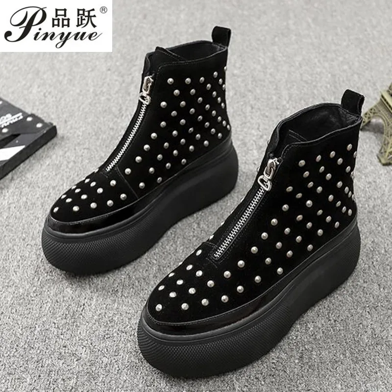 

Ботинки на толстой подошве, с заклепками, Осень-зима 2019