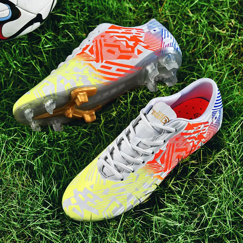 

Low-cut Grass Long Spike Football Shoes Outdoor Sports Breathable Non-slip Design Short Spike Football Training Shoes Unisex