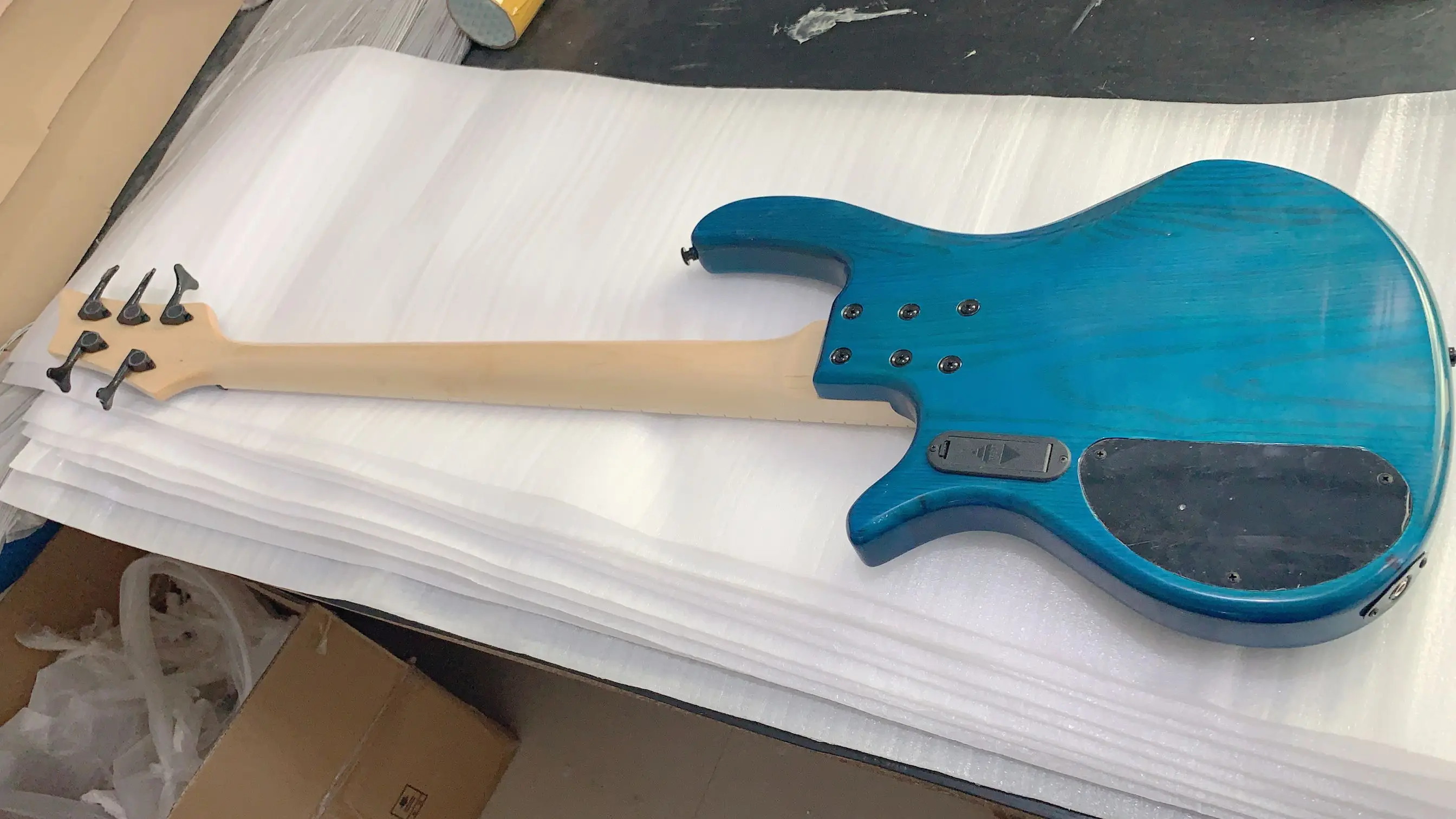 Оптовая продажа гитара новинка 5 струн бас электрический высшего качества с