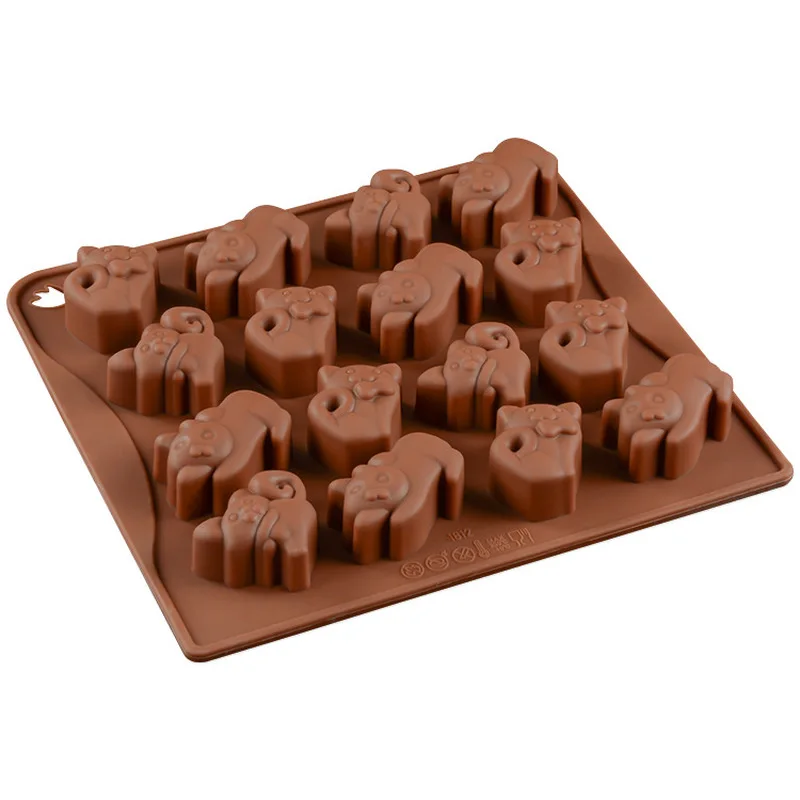 

Creative Kitten Biscuit Candy Chocolate Silicone Mold Food grade silicone can be put into the oven 16 grid cute cat ice mold
