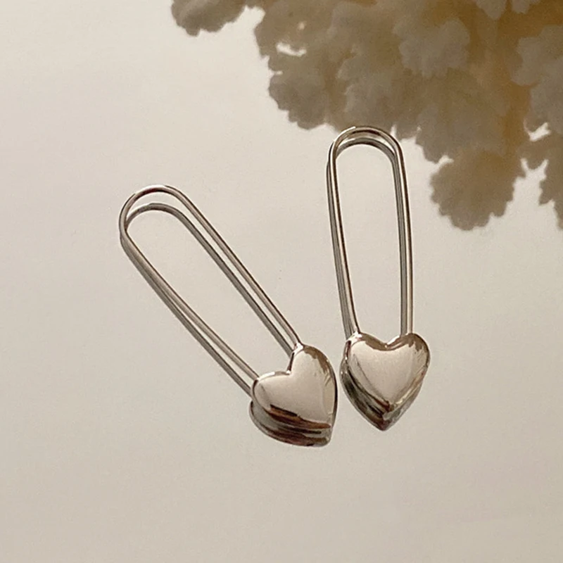 

Trendy Unisex Punk Rock Style Safety Heart Shape Pin Ear Hook Dangle Earrings for Women Men Minimalist Fashion Jewelry Gift 2021