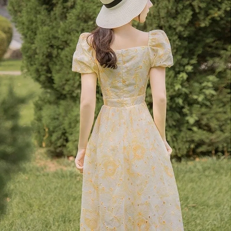 

2020 Korean Style A-line Office Women French Floral Midi Dress Summer Elegant Dress Women Puff Sleeve Retro Vintage Dress