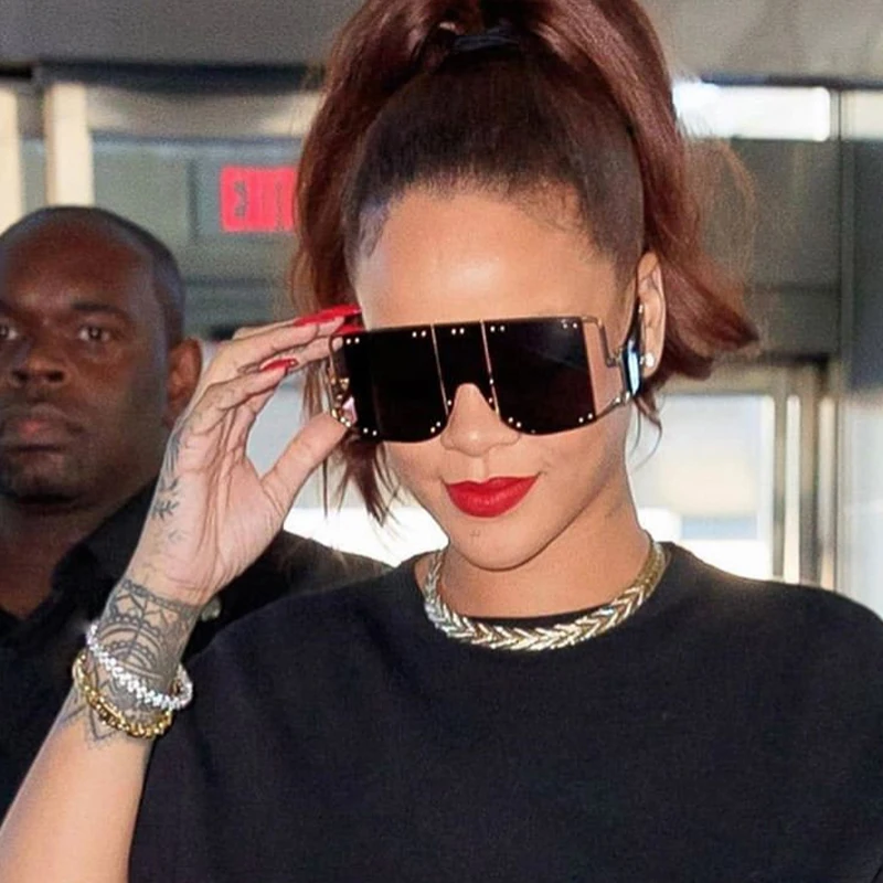 

Luxury Designer Sunglasses Women Glasses Shades For Women Sun Glasses Female Eyewear Hot Sale Fashion Black Sunglass