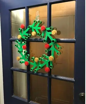 Plastic Christmas Wreath | Дом и сад