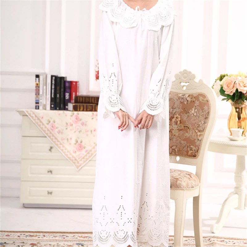 

Nightdress Home Service Spring and Autumn New Cotton White Noble Embroidery Palace Style sexy nightwear Princess Dress 2020