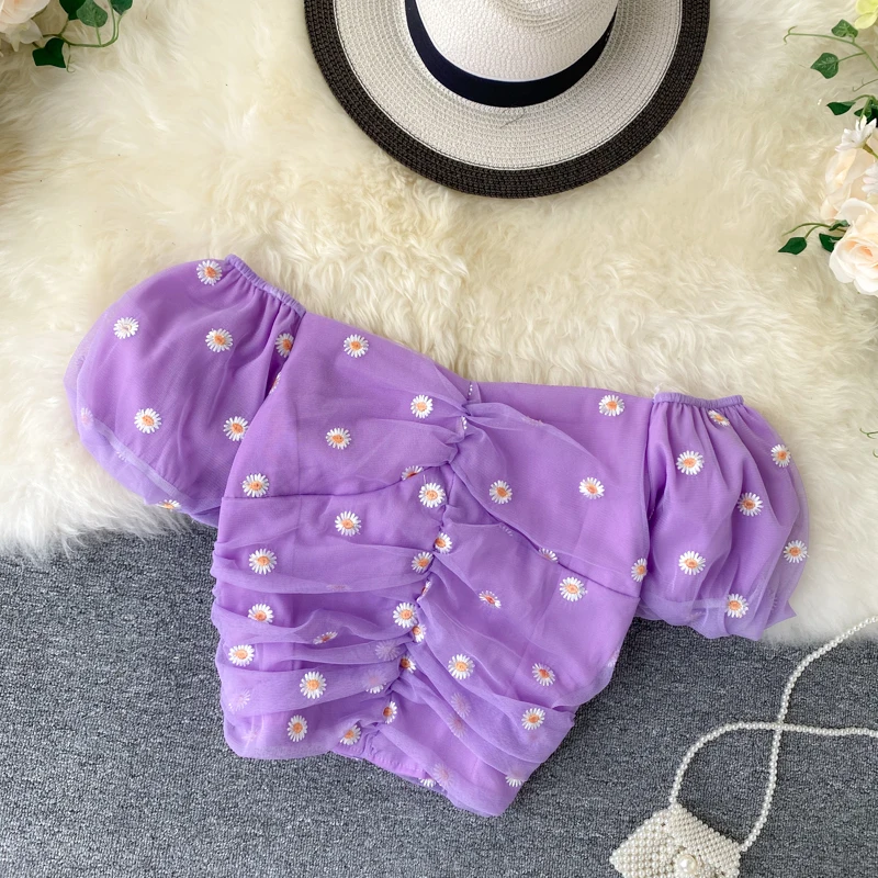 Женская блузка с вышивкой коротким рукавом и квадратным вырезом лето 2020 | одежда