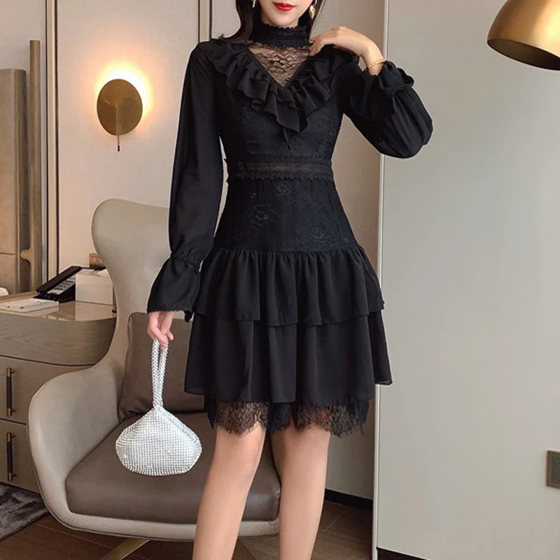 Кружевное платье в стиле пэчворк сексуальные с рюшами расклешенными рукавами