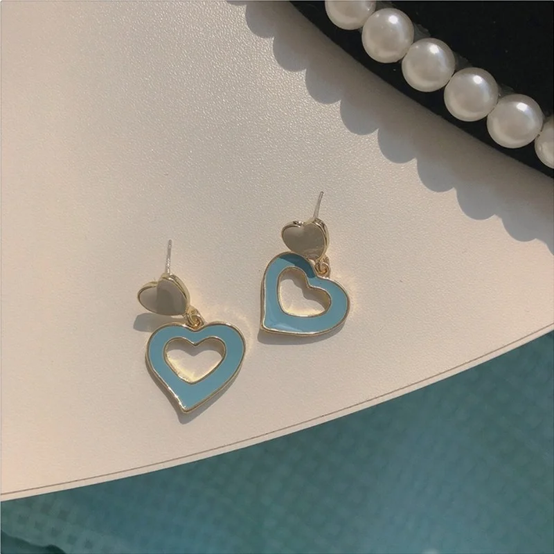 

Origin Summer Temperament Blue Color Love Heart Dangle Earring for Women Contrast Color Hollow Out Earring Jewelry Pendientes
