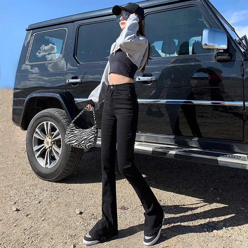 

Настоящие женские джинсы с высокой талией, слегка стройнящие