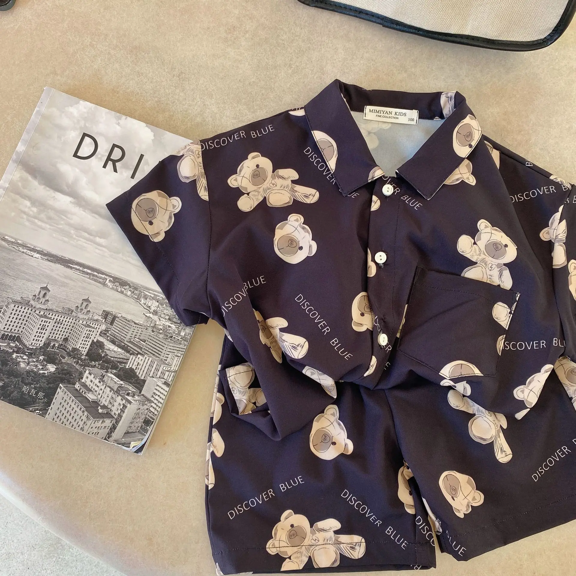 

Комплекты детской одежды, мультяшный костюм для мальчиков, Новинка лета 2021, для маленьких мальчиков и девочек, полный костюм с принтом медве...