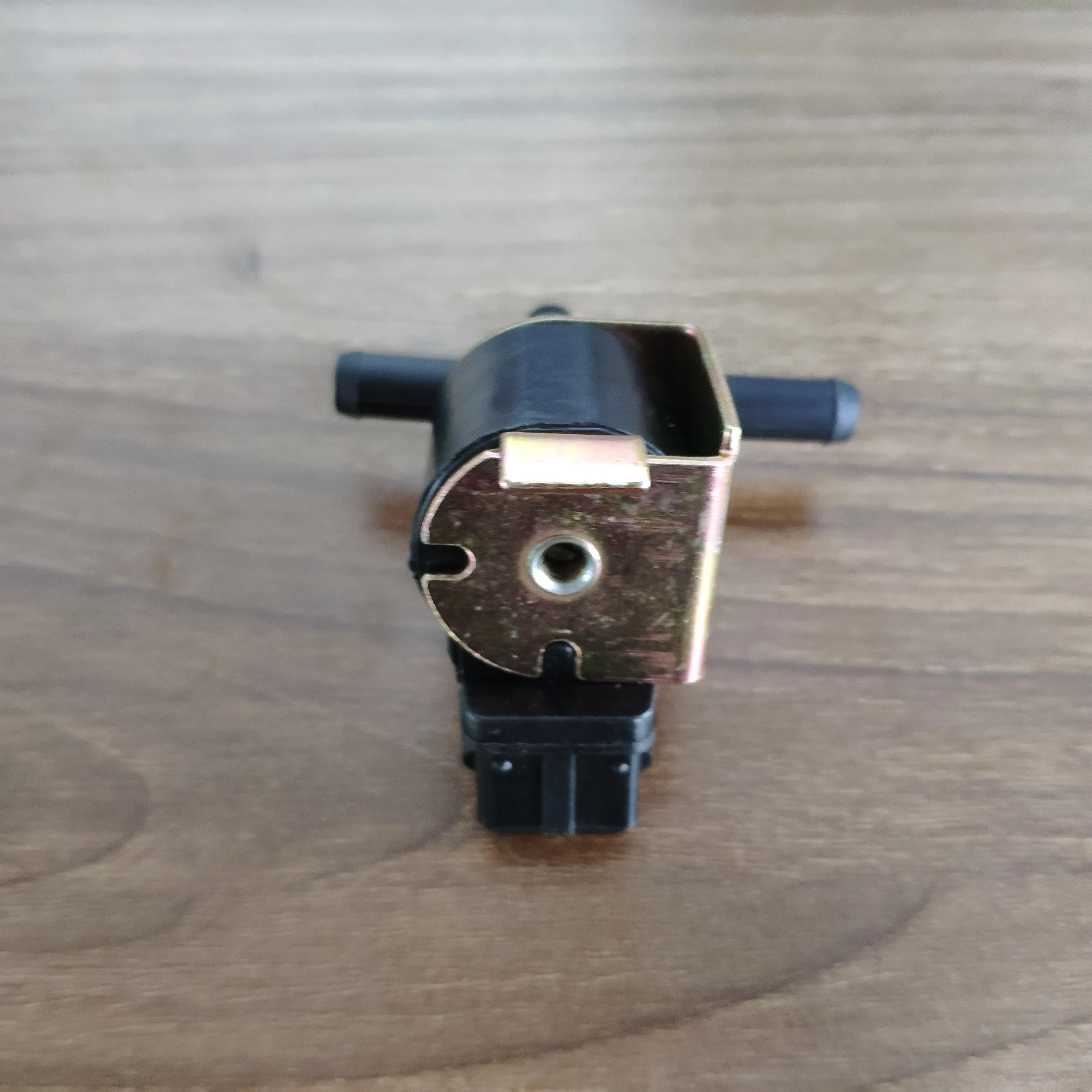 1x Автомобильный Электромагнитный клапан управления турбонаддувом N75 1 8 t для VW Golf