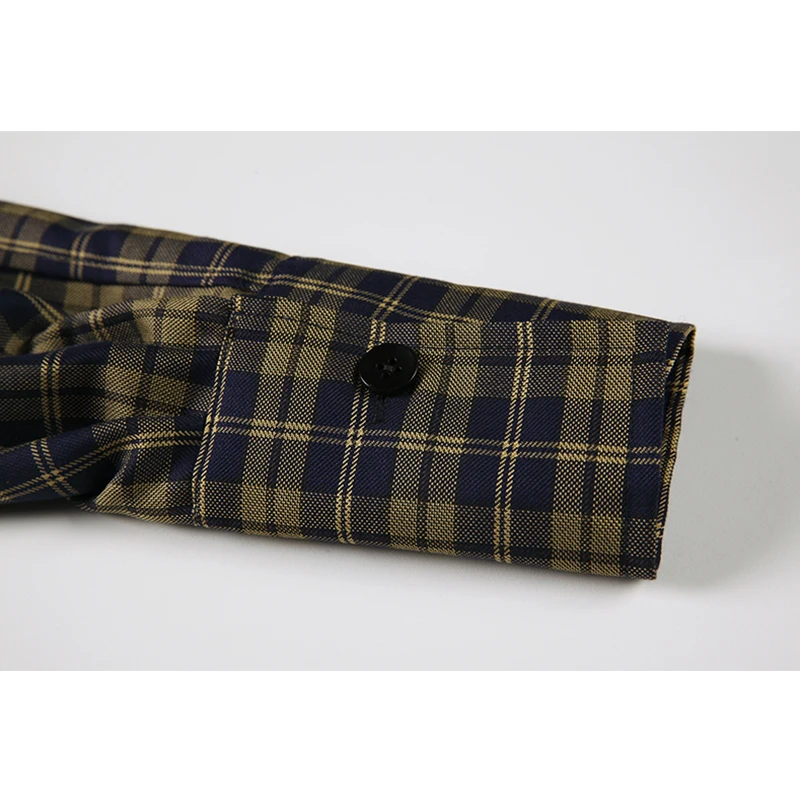 

2021 Spring Long Plaid Shirt Women Casual Long Sleeve Pocket Button Up Collared Oversize Female Shirt With Belt Fashion Clothes