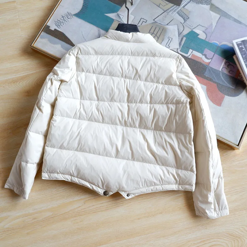 Женский короткий пуховик на утином пуху теплый тонкий осень и зиму светильник