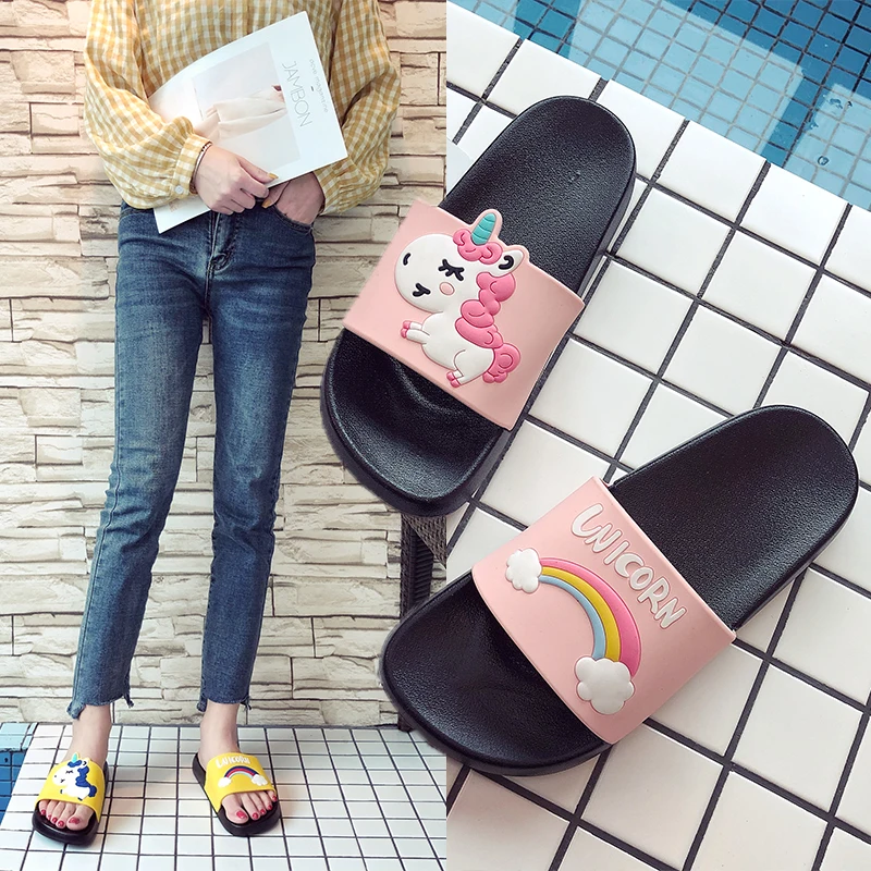 

Women Non-slip Fashion Home Slippers Summer Outdoor Sandals for Women Ladies' Bathroom Slippers Ladies' House Shoes Plus Size