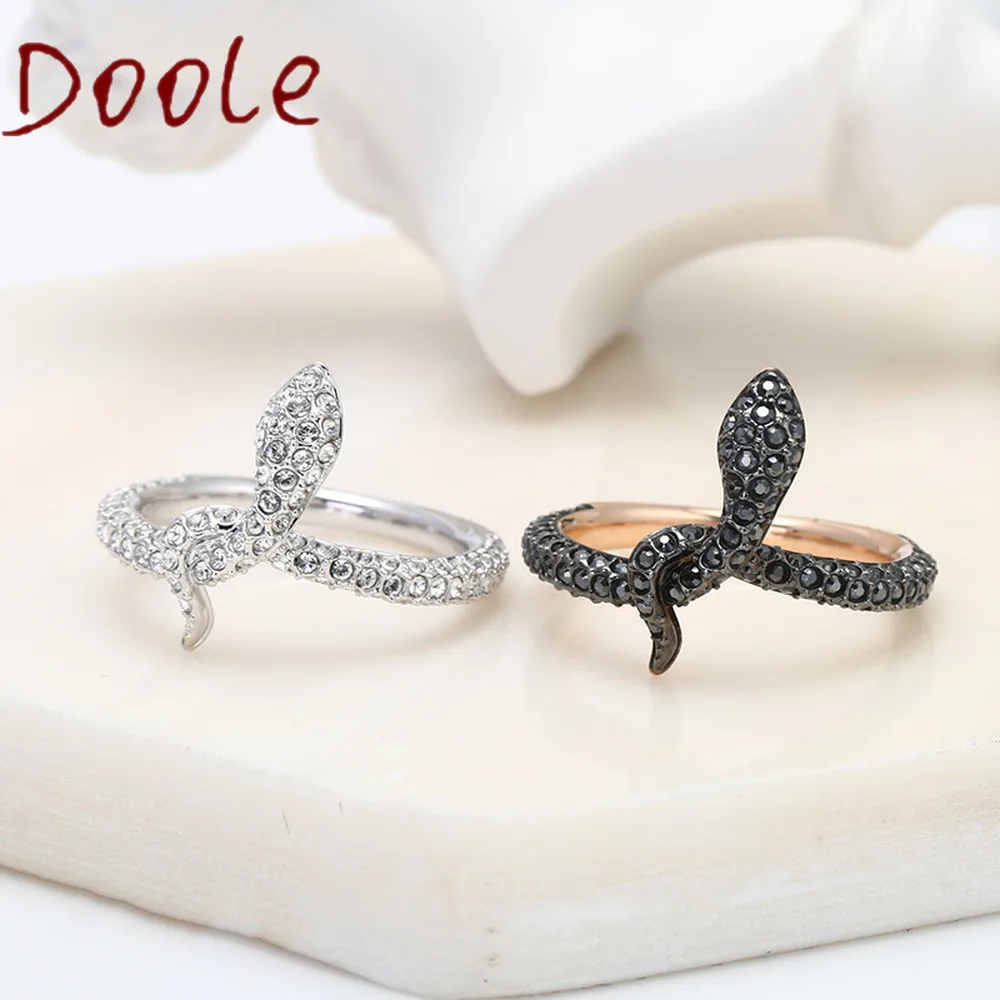 

2020 High Quality SWA Exquisite Fashion Jewelry Black Snake Crystal Crystal Ring Romantic Gift