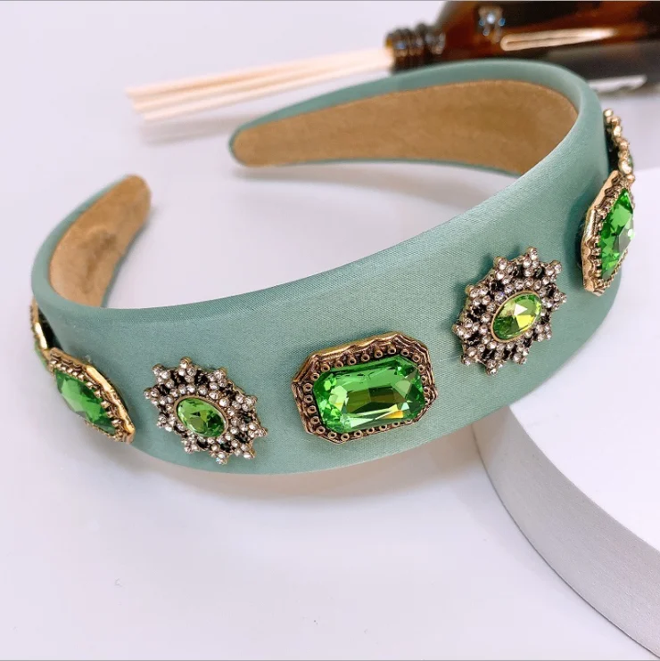 

Women hairbands Baroque style retro headdress with rhinestone metal headbands