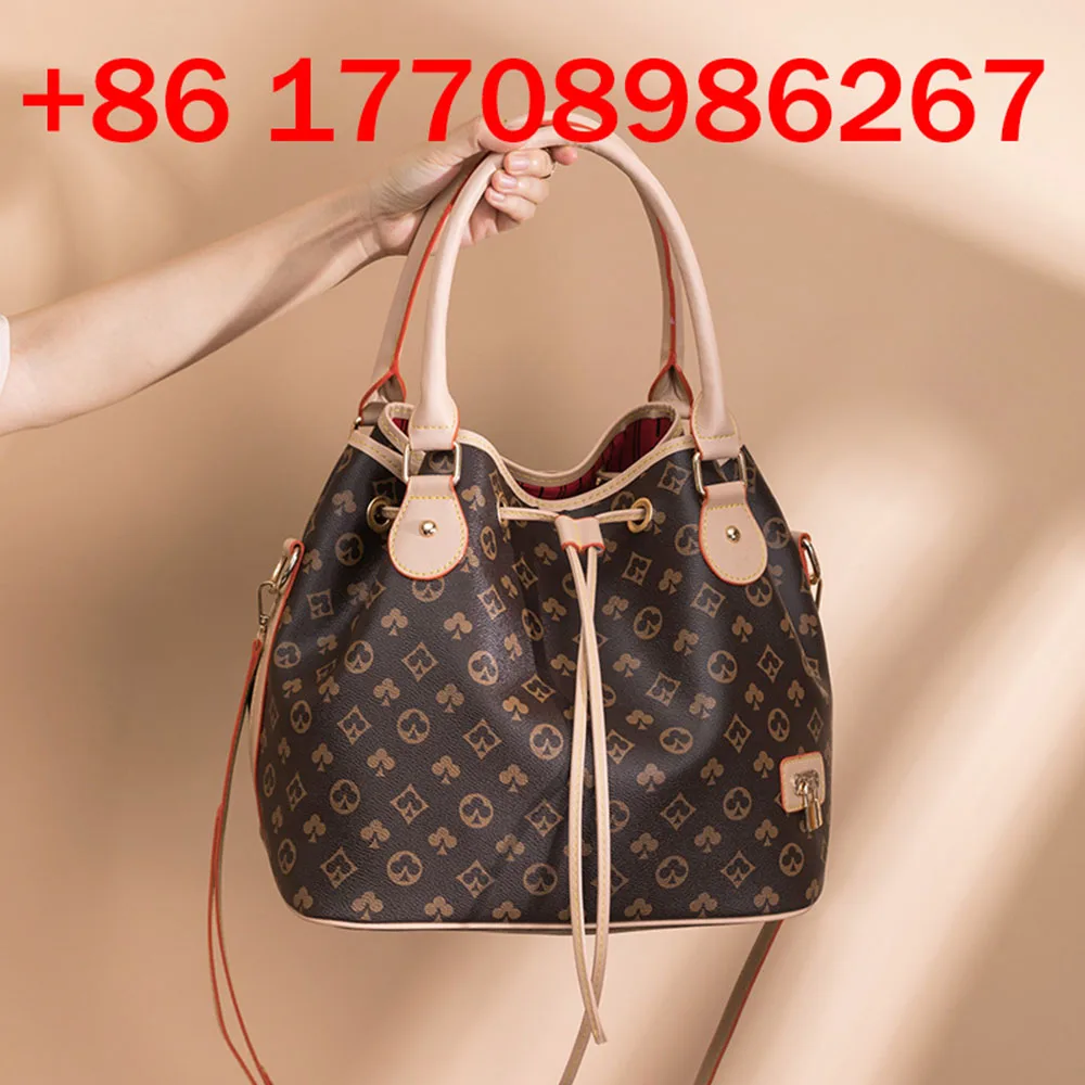 

Women's Bucket Bag New Fashion Versatile Trend Large Capacity Drawstring Portable Single Shoulder Messenger Bag Tassel Bag