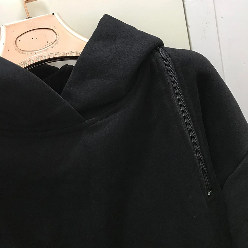 TWOTWINSTYLE, черные женские толстовки с капюшоном, с длинным рукавом, на молнии, с открытой спиной, с открытыми плечами, толстовка, осень, модная новинка