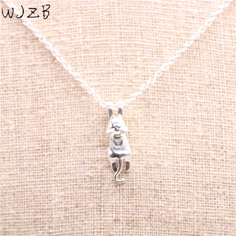 

Trendy Cute cat pendant necklace.Popular cat design necklace for women