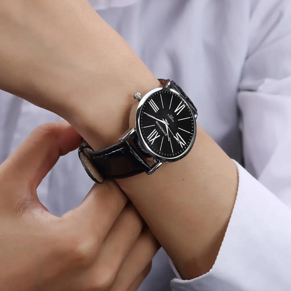 New fashion casual men's and women's belt Roman numerals quartz watch leather strap waterproof watch