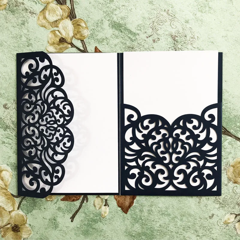 

30pcs/lot Luxury Hollow Laser Cut Wedding Invitations Card Greeting Cards Valentine's Day Wedding Decoration Party Supplies