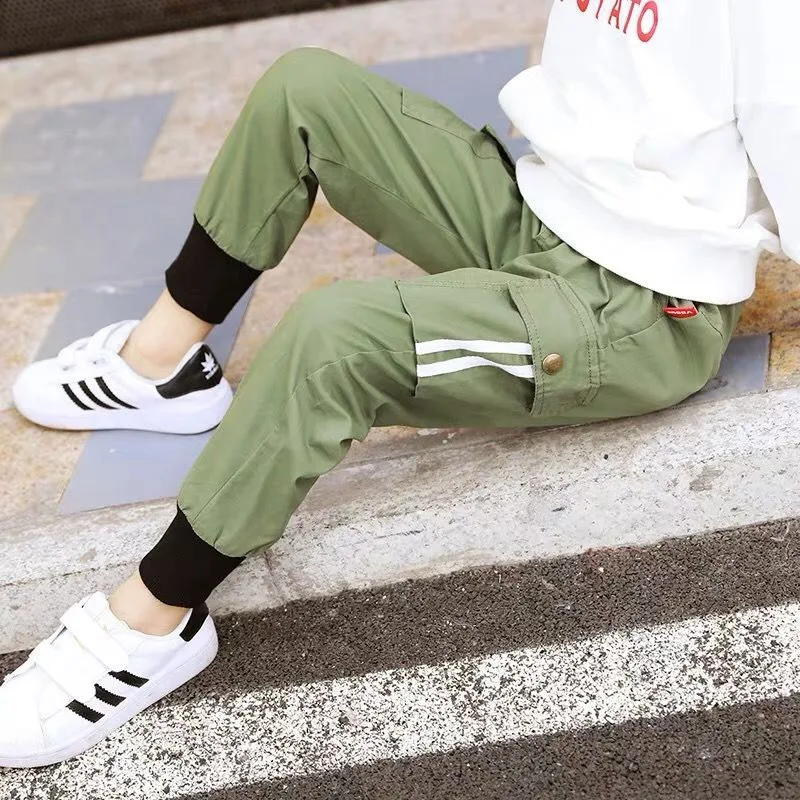 Брюки-карго детские с буквенным принтом на осень |