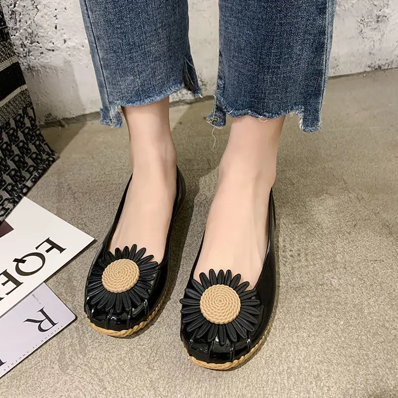 Обувь для дождя из 2021 Новая женская обувь на плоской подошве Сезон весна осень