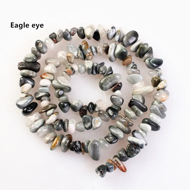 Бусы из натурального камня чипы бусины кораллового цвета с украшением в виде