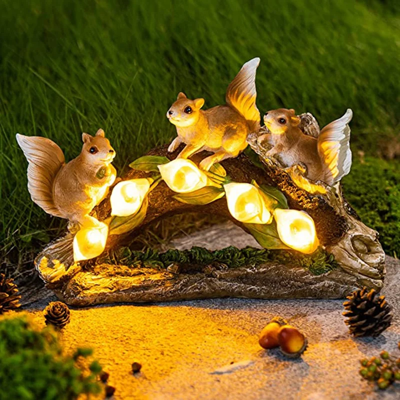 

Garden Squirrel Statue Outdoor Solar Squirrel Figurines with LED Lights Animal Sculptures for Lawn Yard Patio Garden Decoration