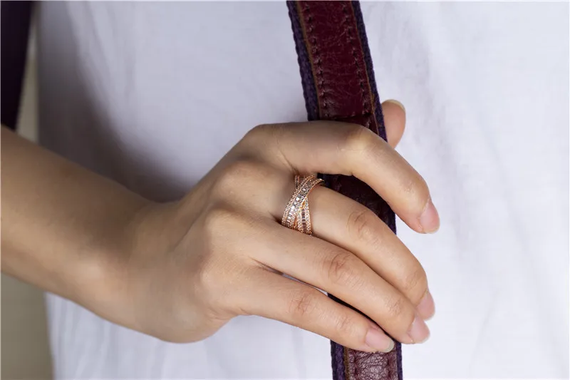 Женское кольцо ручной работы из стерлингового серебра 925 пробы со сверкающими