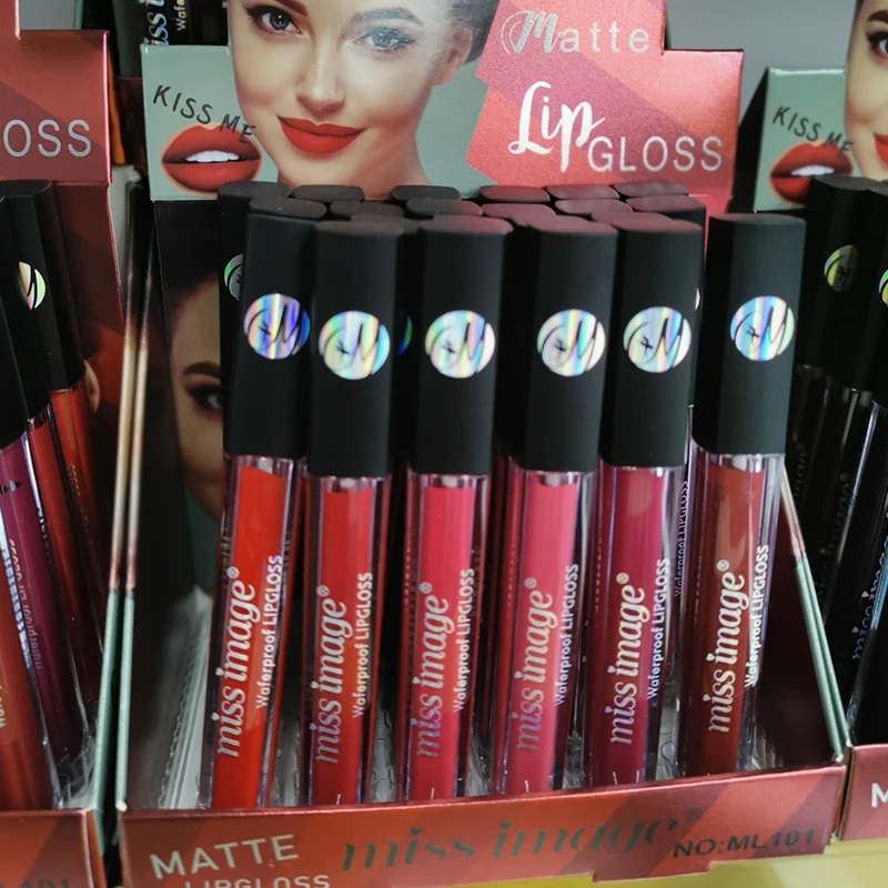 Перламутровые тени-карандаш для губ